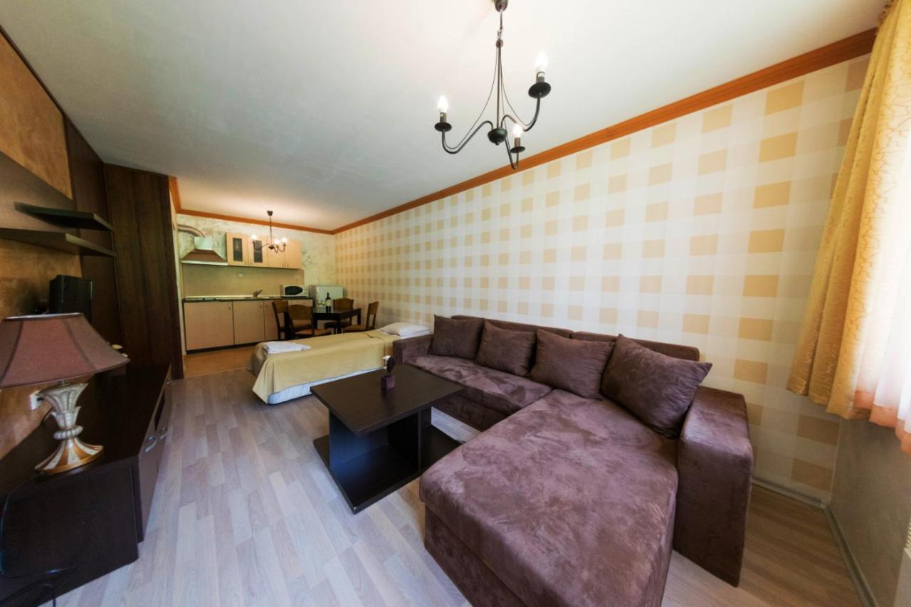 Aparthotel Forest Nook Pamporovo Esterno foto