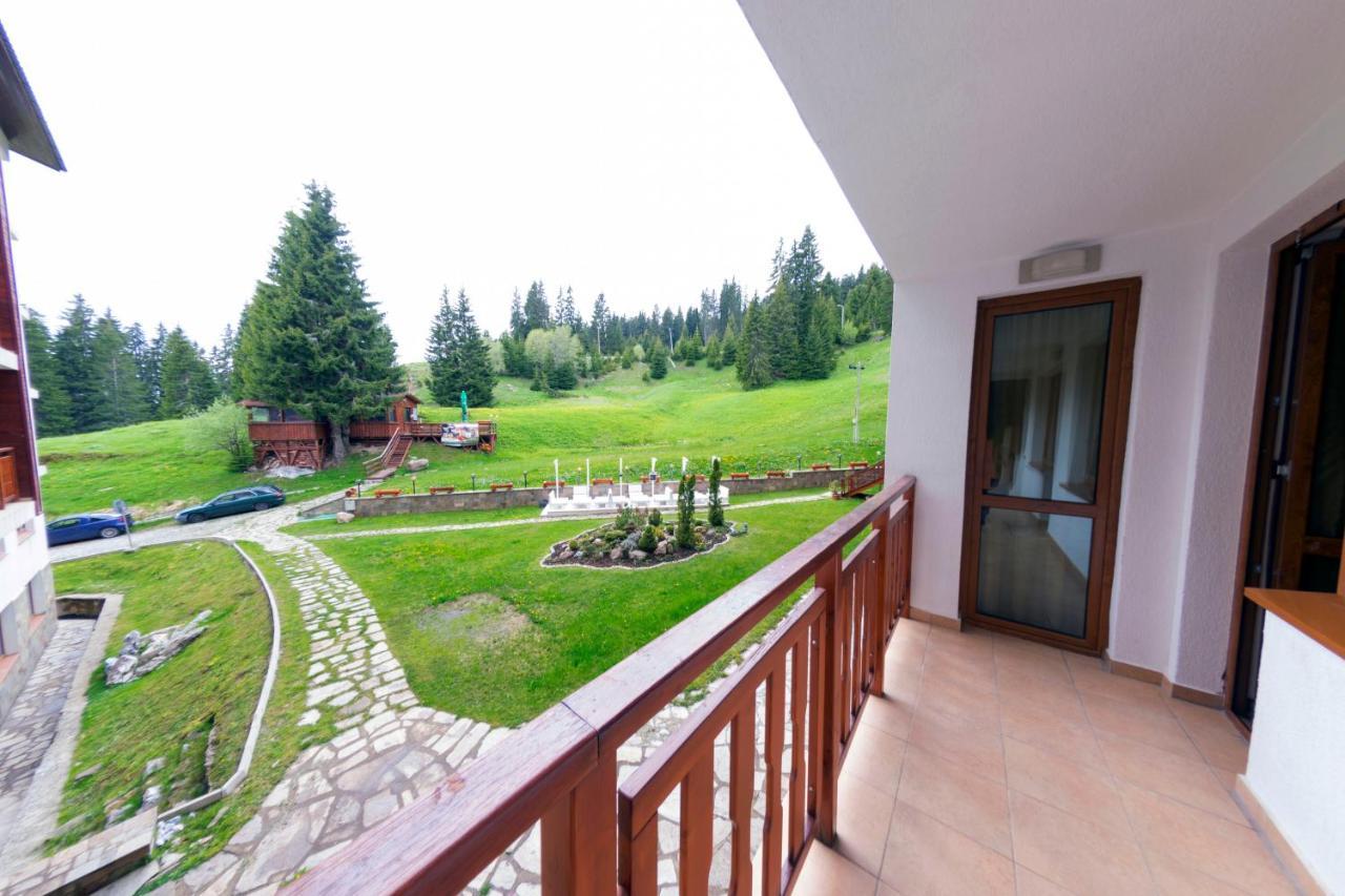 Aparthotel Forest Nook Pamporovo Esterno foto